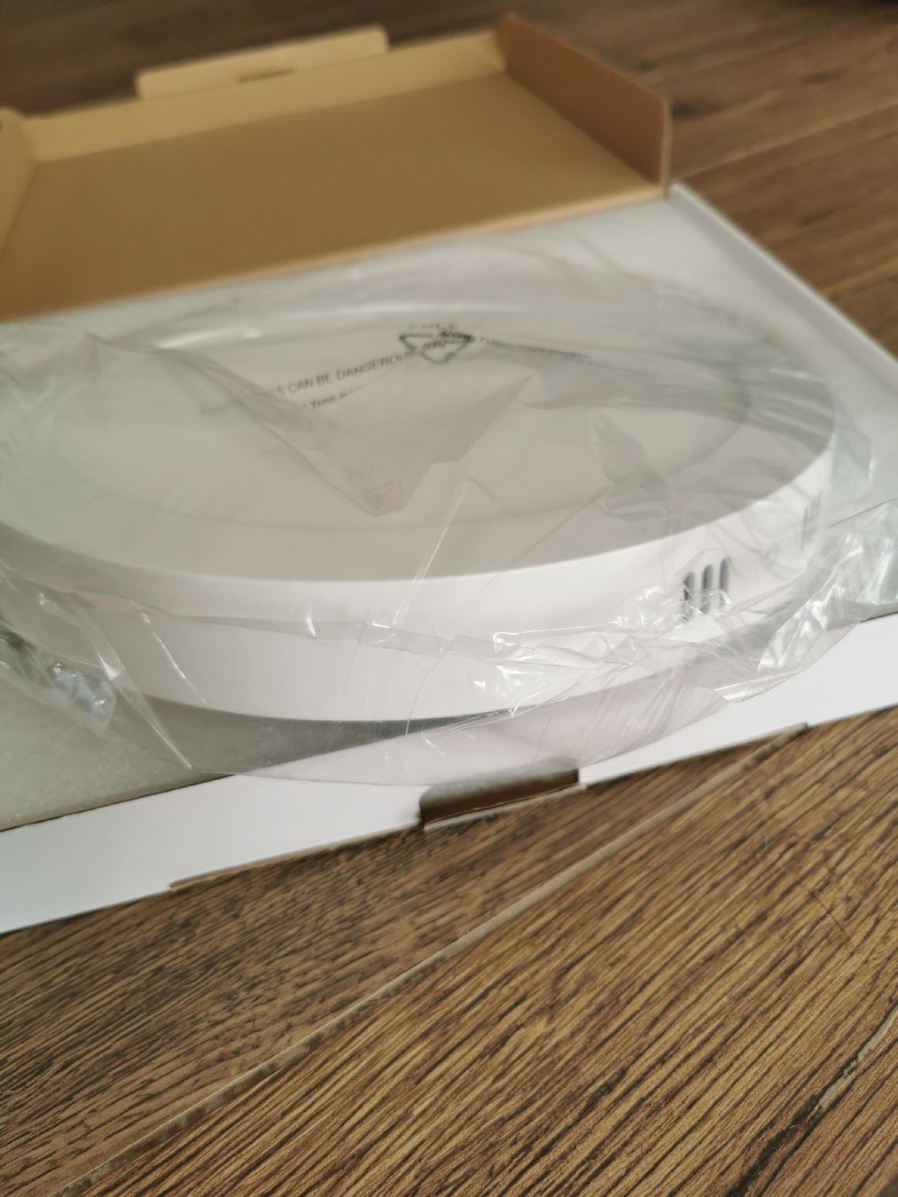 Lampadari & plafoniere: Decken- oder Wandlampe, 22W, warmweiss, NEU & OVP 3000K – Nuovo e nell'imballaggio originale da Gossau ZH venduto da GDE19 2