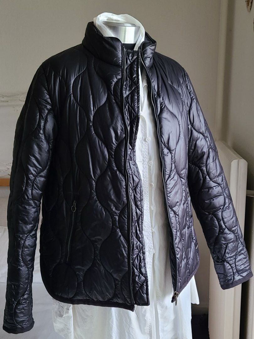 C&A Giacche: Steppjacke von C&A, Gr. 38 – Usato da Basel venduto da Luzora