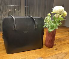 Valentino Brinda Tasche Leder schwarz guter Zustand