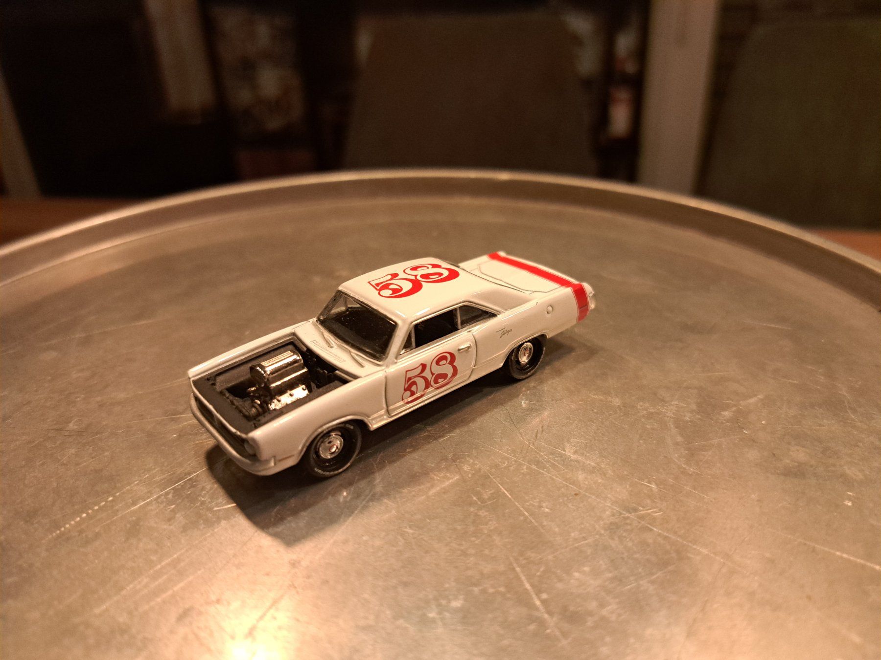Johnny Lightning Voitures modèles: Dodge Dart Johnny Lightning – Neuf (Voir description) à Emmenbrücke par bikesandmore75