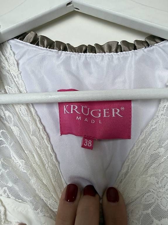 Robes: Krüger dirndl – D'occasion à Reigoldswil par schweizer311 3