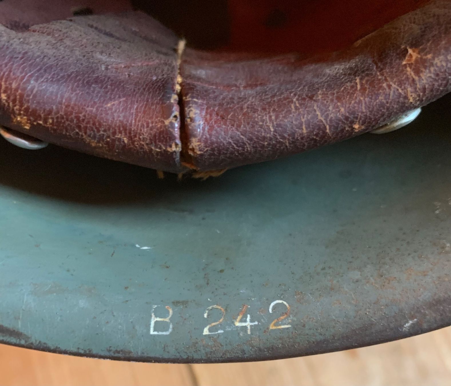 Uniformen & Effekten: Helm, evtl italienische Armee? – Gebraucht aus Goldingen von Bergler012 5