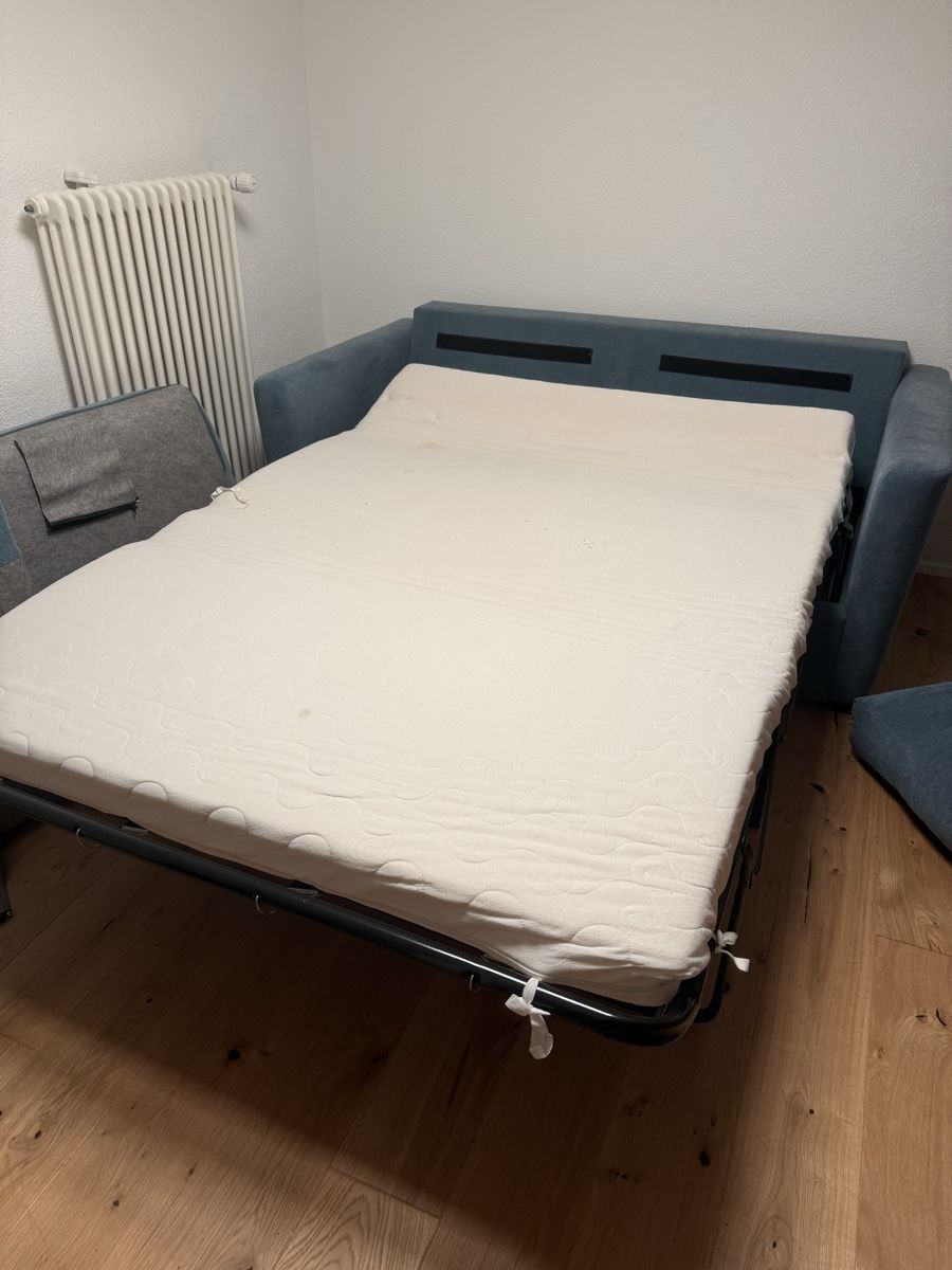 Sofas: Schlafsofa Sofa – D'occasion à Domdidier par PatheE 2