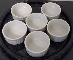 SET AN 6 *SAUCEN-/GRATIN - SCHÄLCHEN* DM 9/H 4.5CM/INTAKT