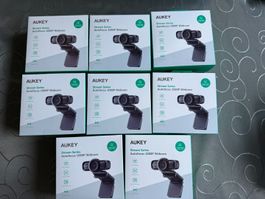 8x Aukey webcam stream series