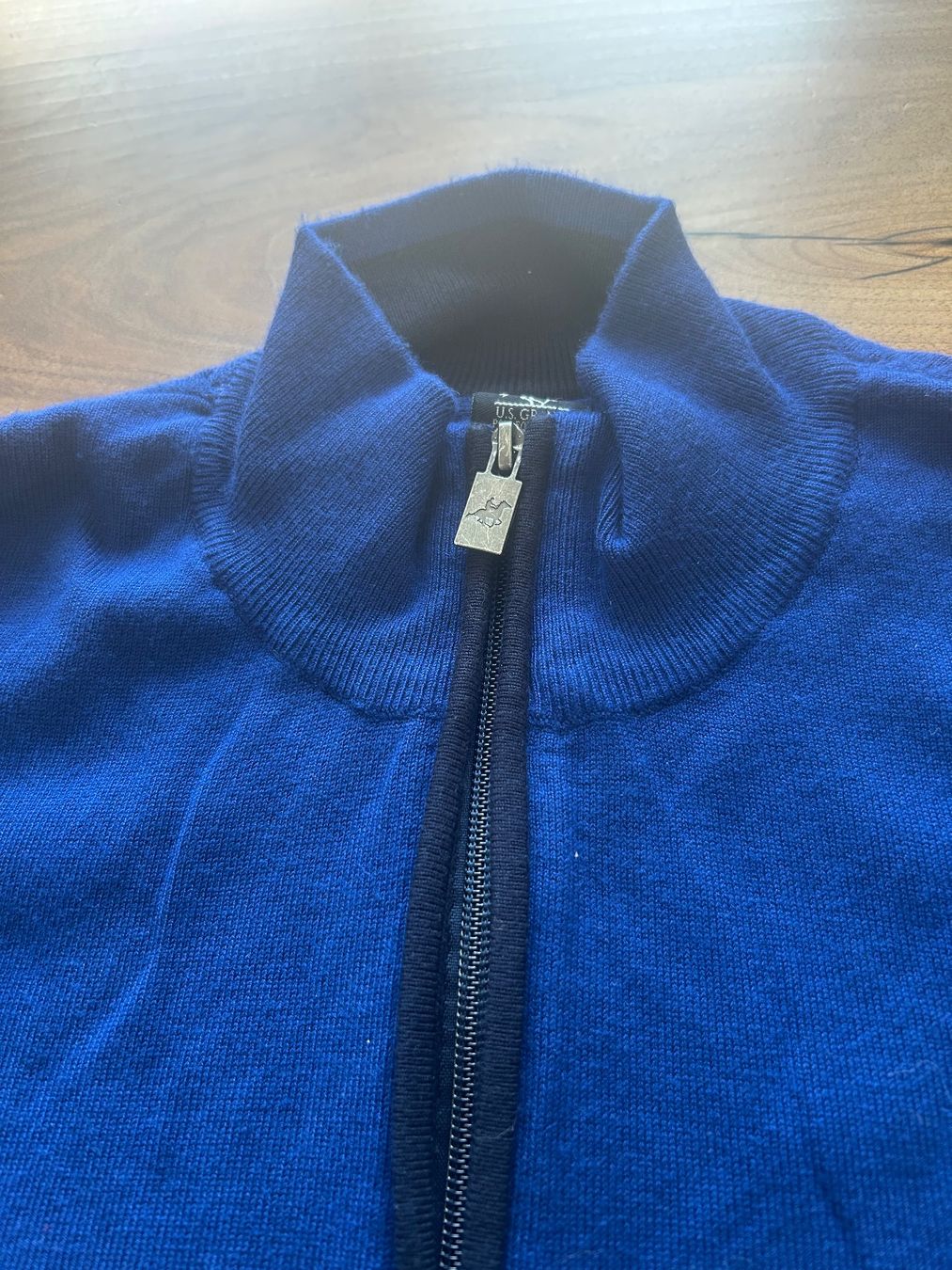 Pullover & Sweatshirts: Pullover, Blau, Grösse M – Gebraucht aus Schötz von chousan 1