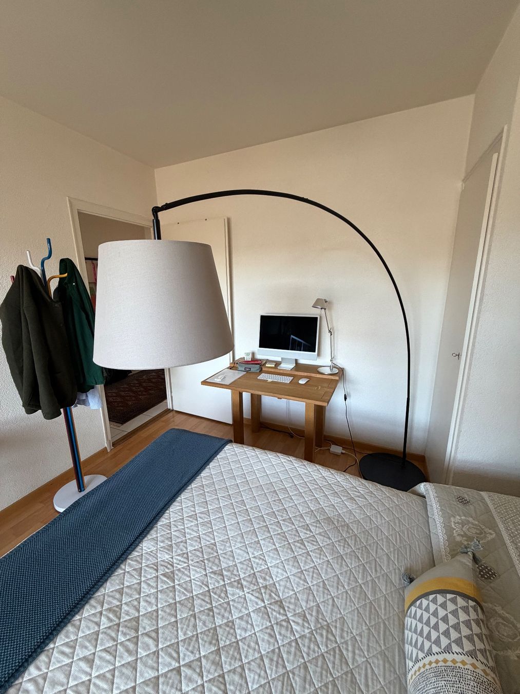 Ikea Lampes: Lampada ad arco IKEA – D'occasion à Crissier par mag_hp52