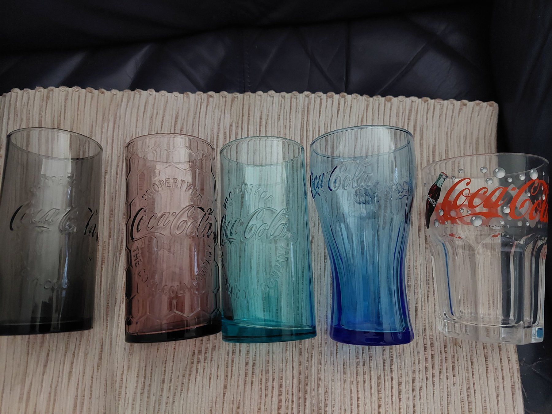 Coca-Cola Bicchieri: lot de 30 verre Coca Cola pour collection, décoration, usage – Nuovo (secondo la descrizione) da Lausanne venduto da Thy19 4
