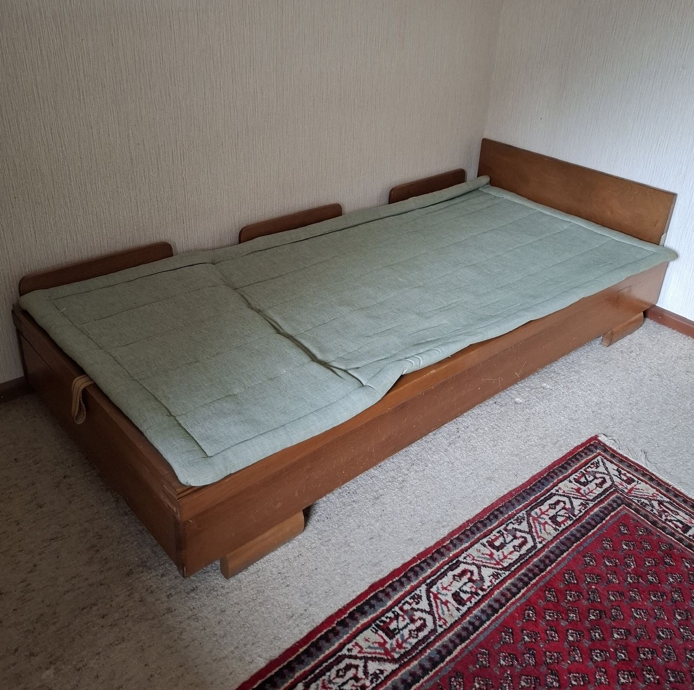 Betten: Bettgestell inkl. Matratze – Gebraucht aus Reinach BL von Malin20 1