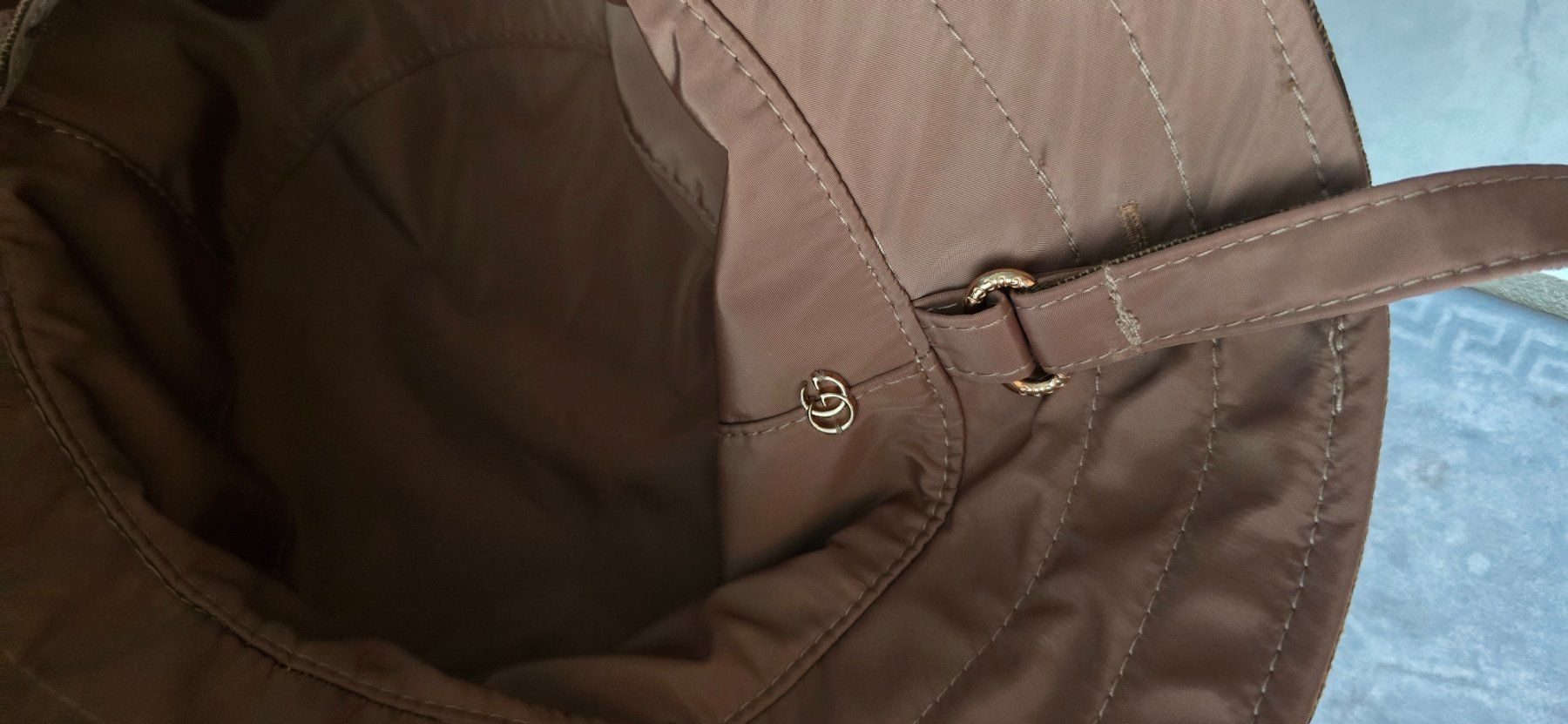 Gucci Copricapi, berretti & cappellini: Gucci bucket hat reversible – Usato da Oberglatt ZH venduto da ros_w89m 3