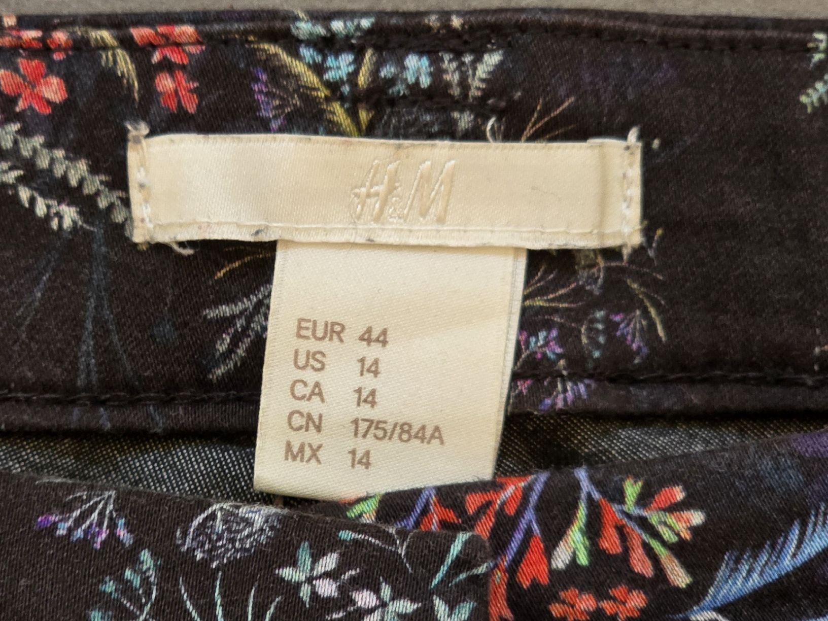 H&M Hosen: H&M Hose Blumenmuster Gr 44 TOP – Gebraucht aus Teufenthal AG von thuzsu 3