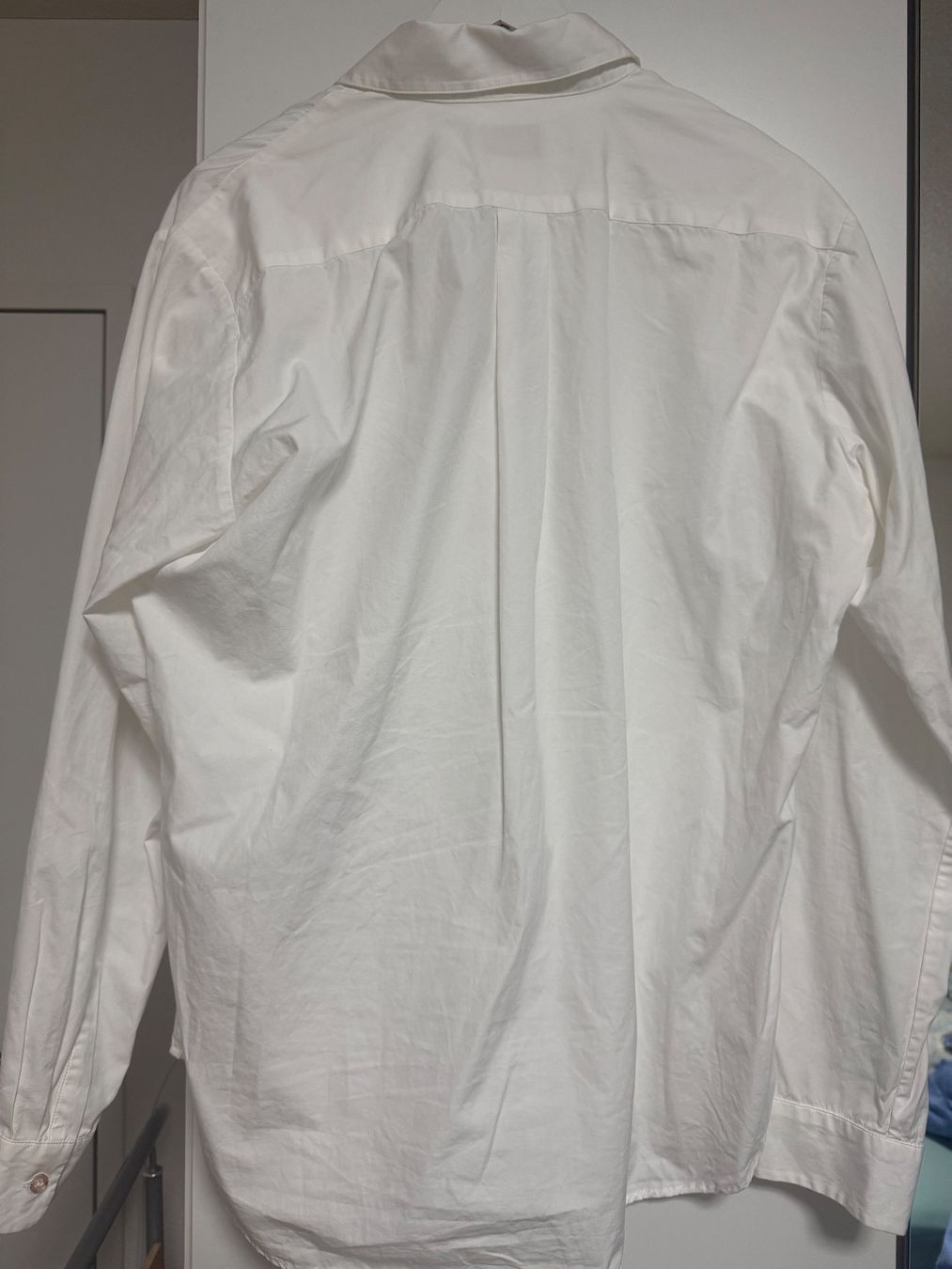 Hemden: Thames MMXX Oversized Hemd mit Stern Detail – Gebraucht aus Kaltbrunn von LuxShop 3