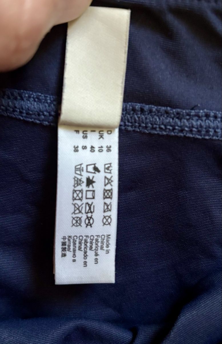 Esprit Costumi da bagno & Bikini: Dunkelblauer Bikini  Grösse S/36, Esprit – Usato da Ostermundigen venduto da Ivoire 3