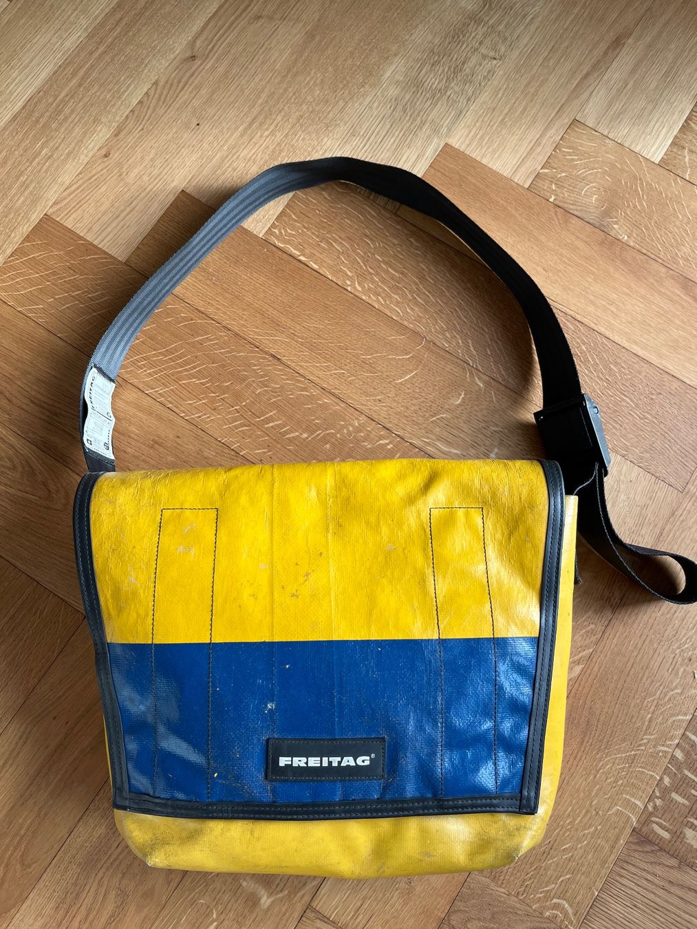 Freitag Borse: Freitag F14 Dexter – Usato da Bern venduto da bov_kwj7