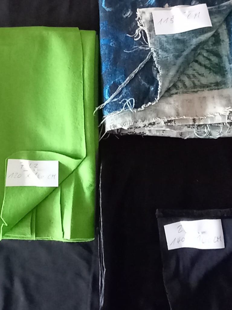 Tessuti: 3 STK DIV. STOFFE - STOFFPAKET – Usato da Huttwil venduto da Kunterbuntli