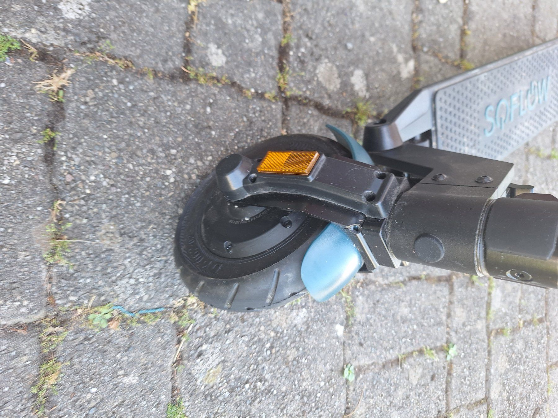 Scooter: E-Scooter So Flow SO1 – Usato da Dübendorf venduto da mic_nrf6 3