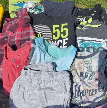 10 teiliges Kleiderpaket Grösse 152