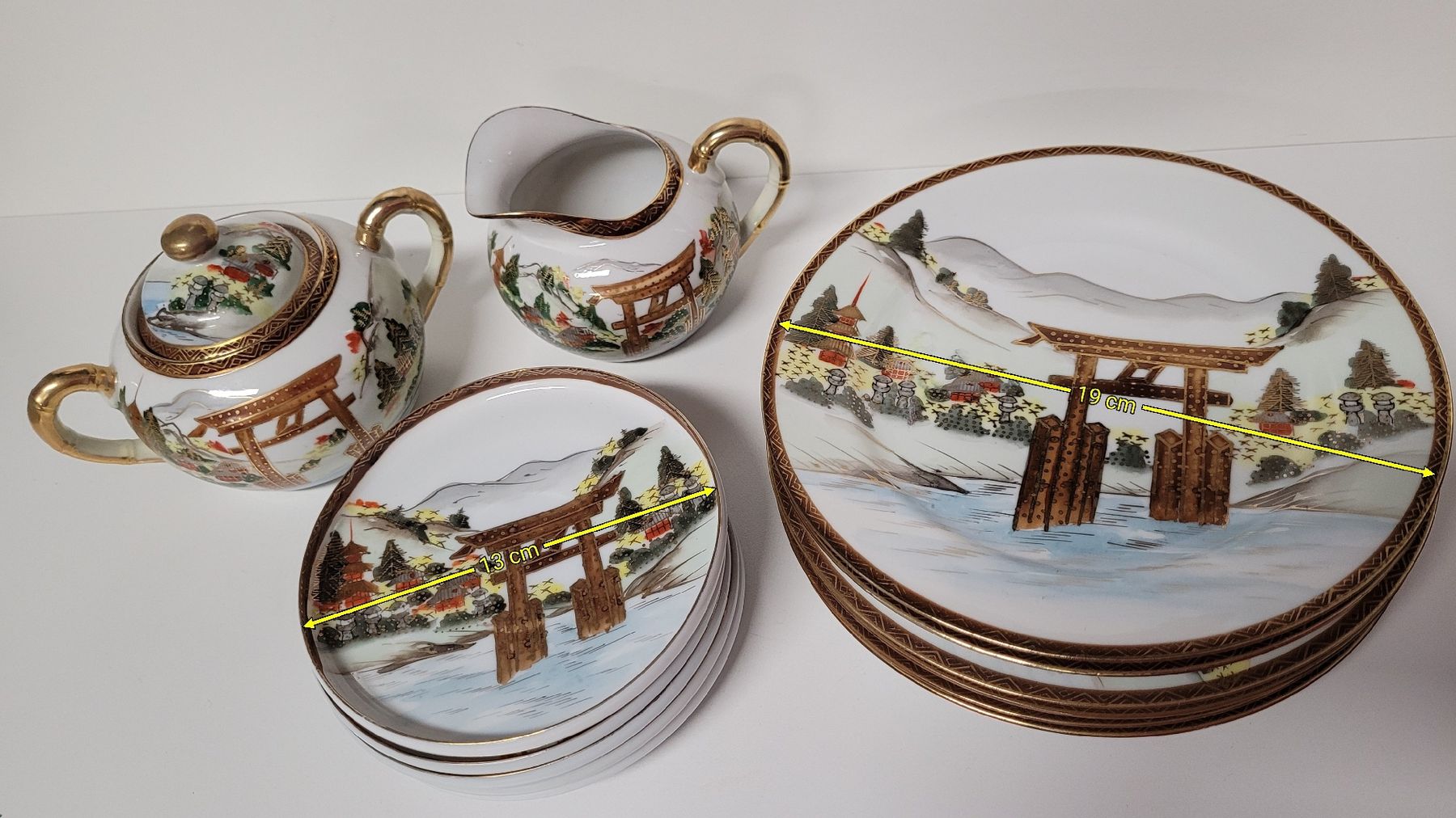 Set di piatti: Japanisches Geschirr Set alt – Usato da Zofingen venduto da Loop_ReSale 2