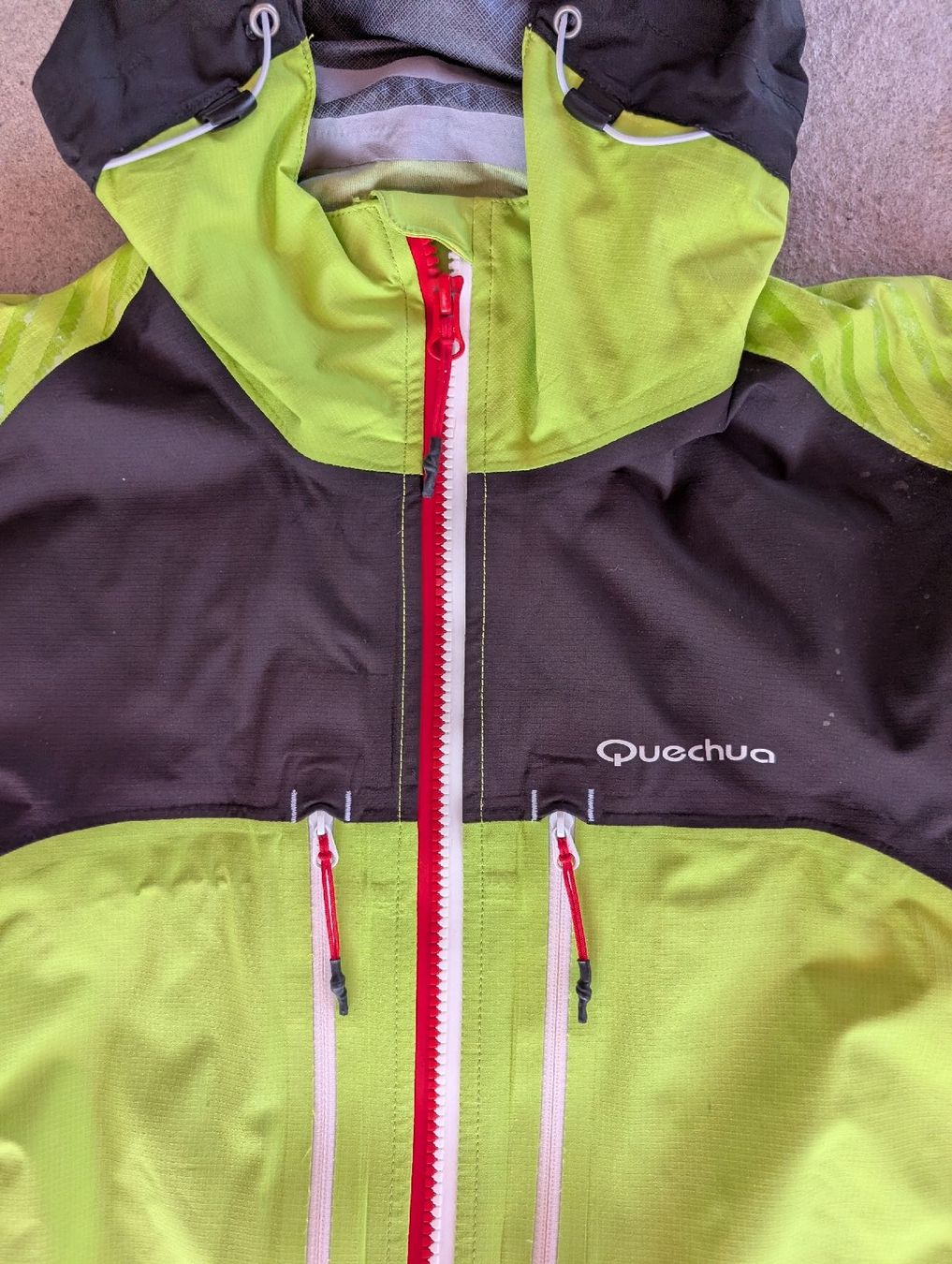 Decathlon Giacche: Veste coupe vent Quechua – Nuovo (secondo la descrizione) da Blignou (Ayent) venduto da dyl_yxb5 2