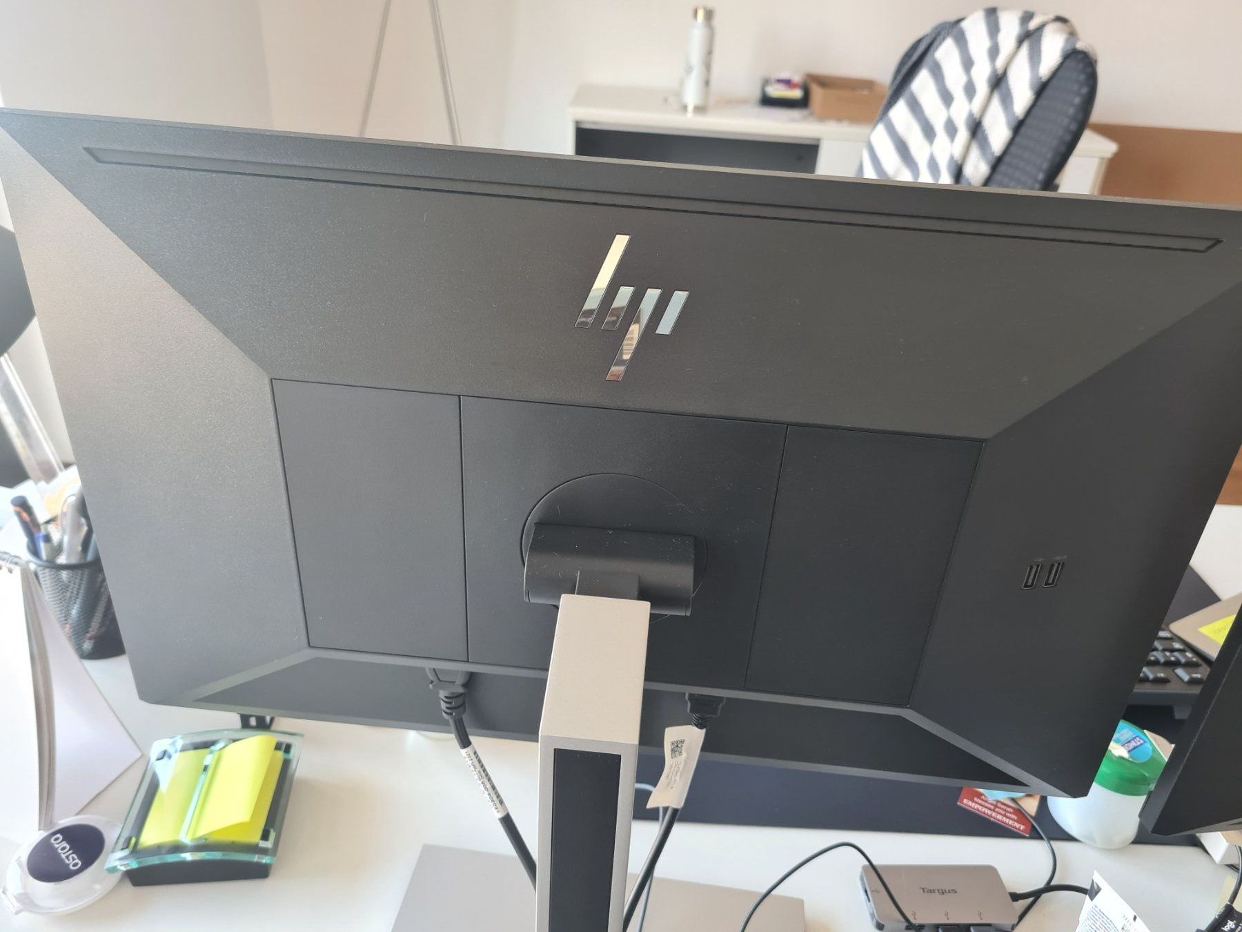 Hewlett Packard Monitor: HP 23" Monitor E23 G4 , FHD, neuwertig – Nuovo (secondo la descrizione) da Schindellegi venduto da Rose7791 2