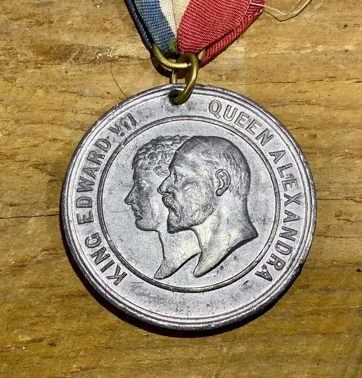 Alte Münze 1904 Edward VII – Versilbert, Aus Messing, Sammelmünze Aus UK – Nicht Handelbar, Aber Perfekt Für Sammler