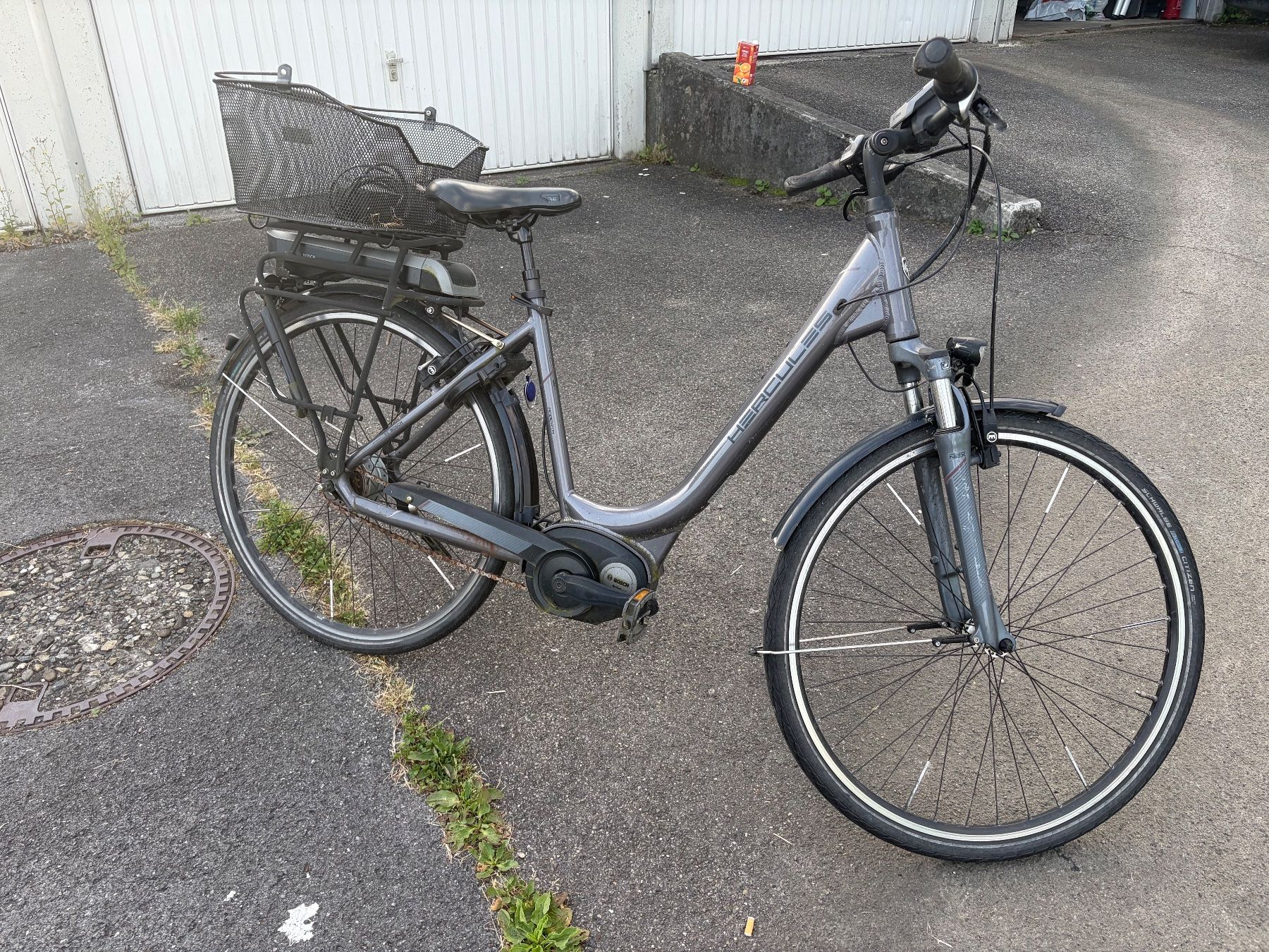 Bosch Biciclette: Herkules Roberta eBike mit Bosch Motor - Defekt – Usato da Staad SG venduto da grislybau