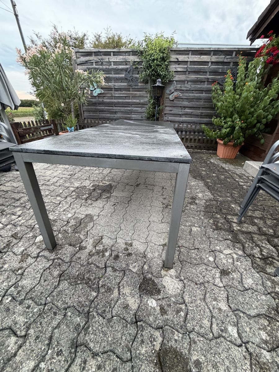 Tische: Grosser Gartentisch mit Steinplatte – Gebraucht aus oftringen von stouner1 4