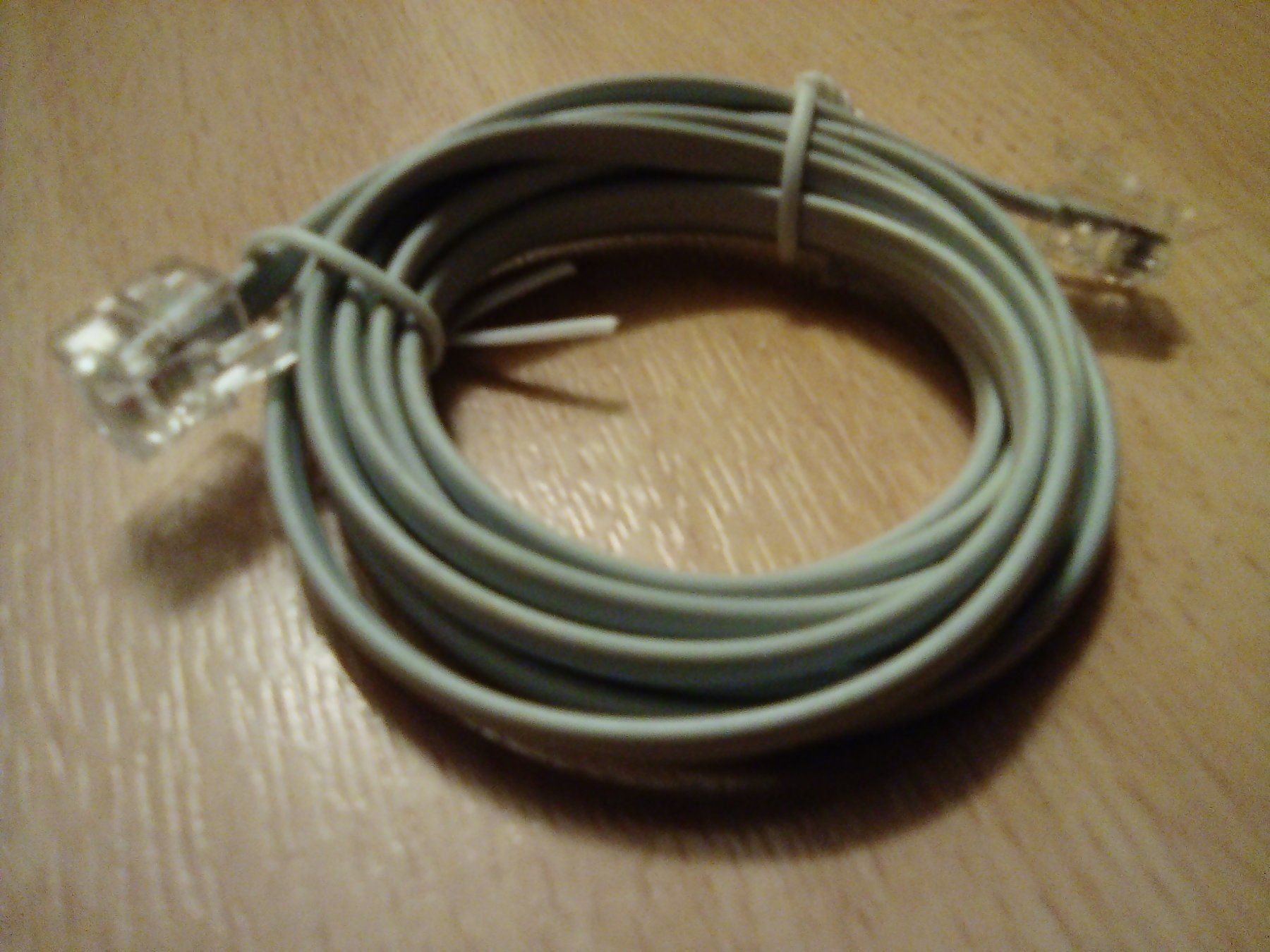 Cavi: Modem Anschlusskabel (NEU) – Nuovo e nell'imballaggio originale da Winterthur venduto da Colonica 1