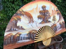 Grand éventail décoratif Fan