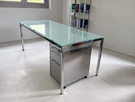 Reinhard Glas Schreibtisch (designer, swiss made)