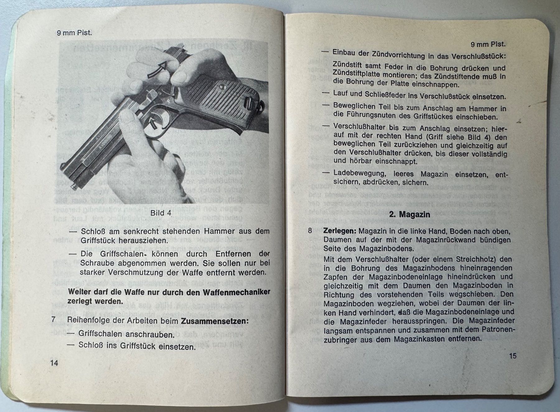 Schweizer Armee Dokumente: Reglement Armee 1962, Die Pistolen – Gebraucht aus Ostermundigen von L29 1