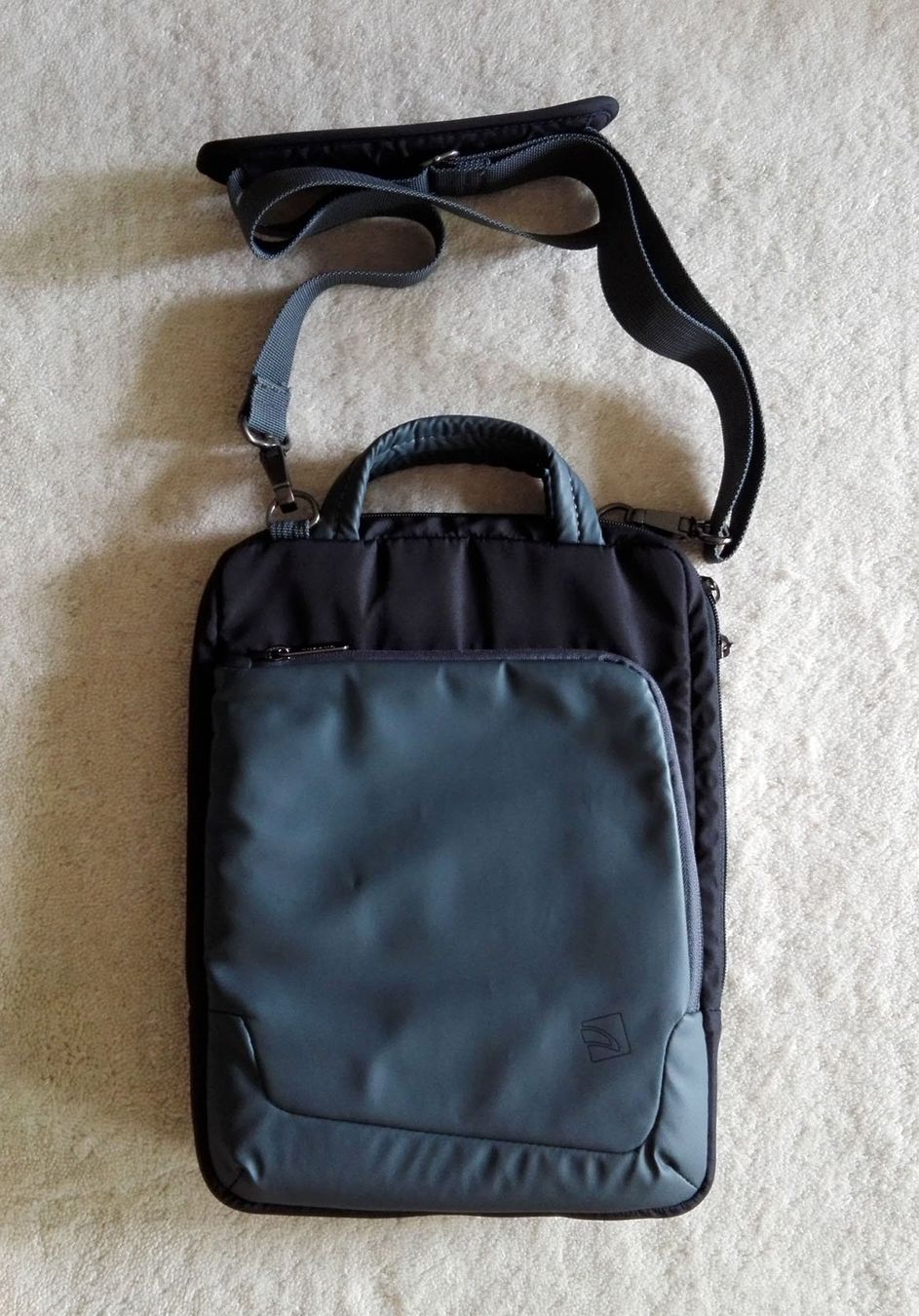 Tucano Sacs: Tucano Schultertasche – Neuf (Voir description) à Neuendorf par Buggle 1