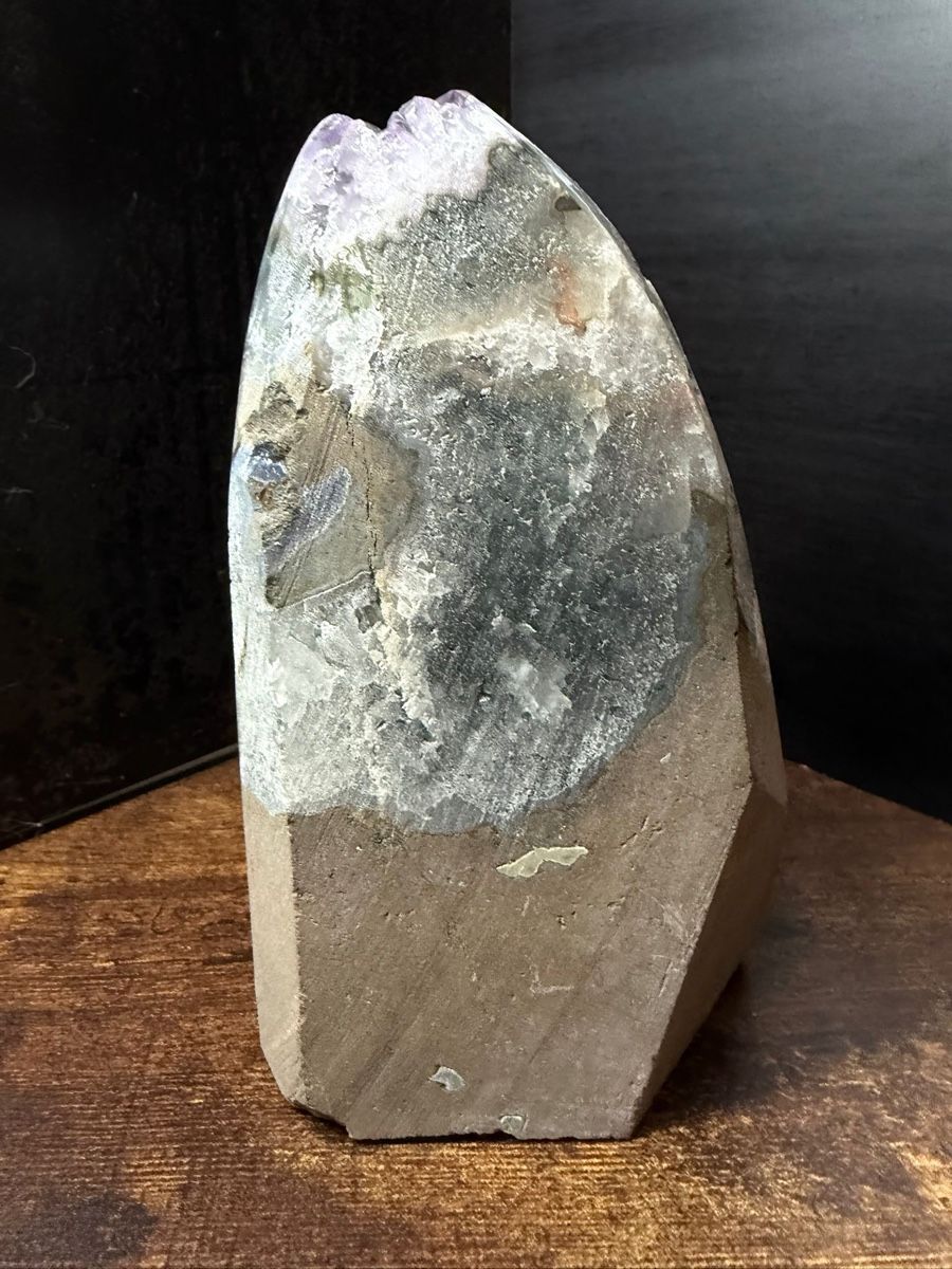 Minerali & Pietre curative: Amethyst Druse mit Calcit – Nuovo (secondo la descrizione) da safenwil venduto da Joi3 2