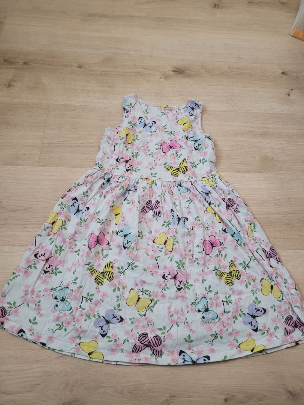Robes et jupes: Kleid 134/140 – D'occasion à Lupsingen par sta_wgg5 3