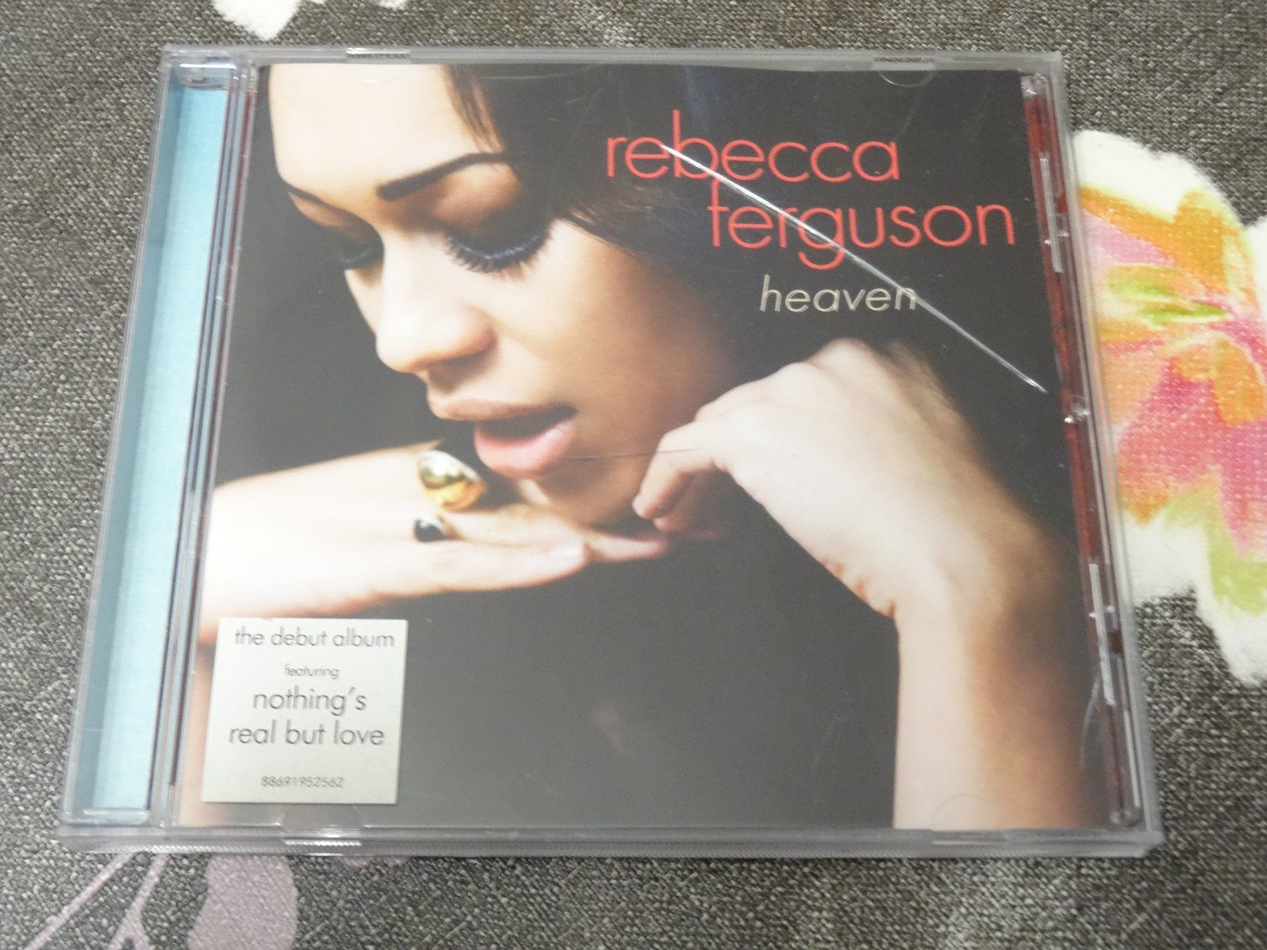 CDs: Rebecca Ferguson - Heaven CD – Gebraucht aus Olten von Disc-Ausverkauf