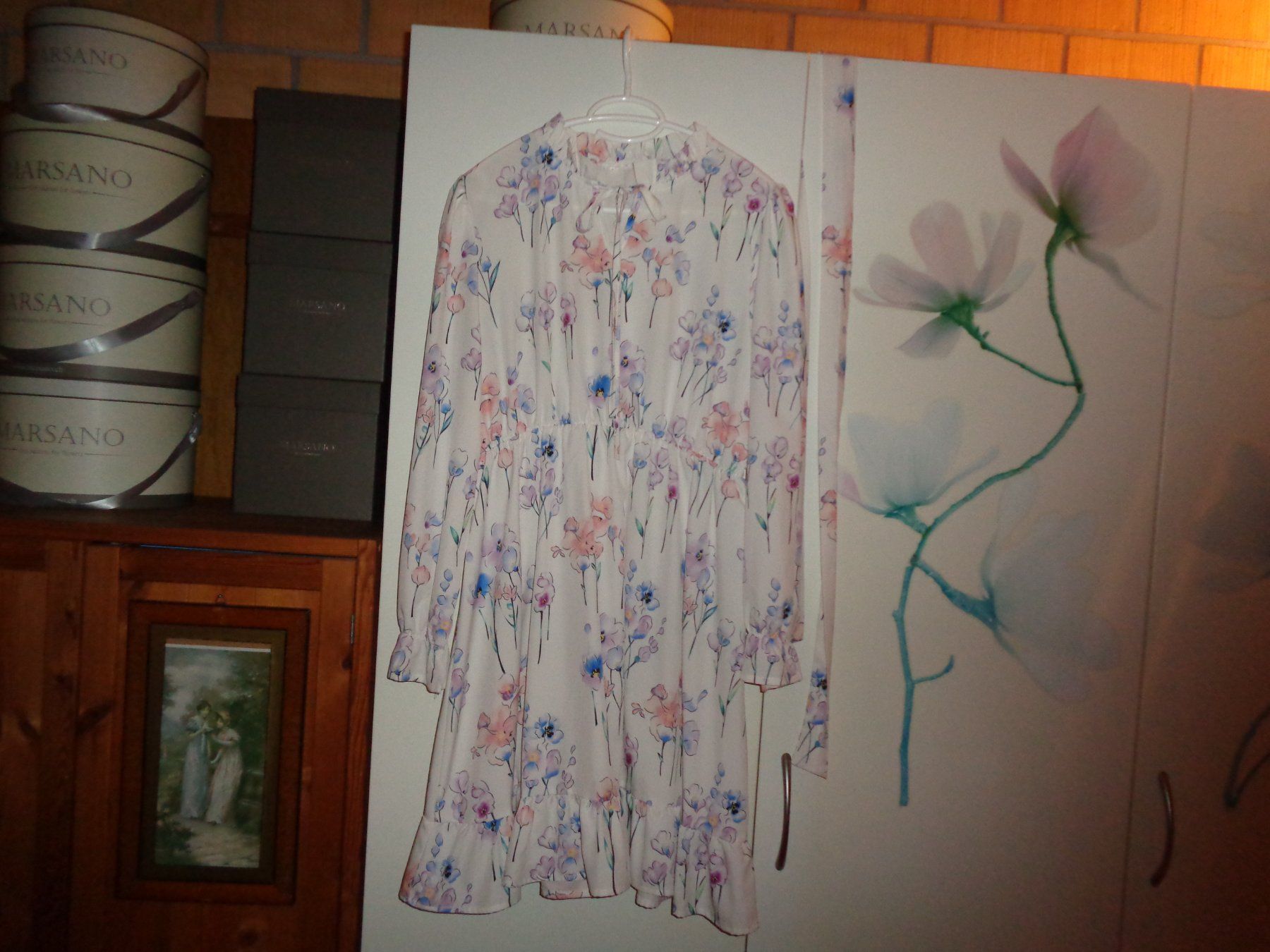 Robes: *** Blümchenkleid mit Gürtel *** / Neu ab 1.00 – Neuf (Voir description) à Othmarsingen par Leuchtturmlady