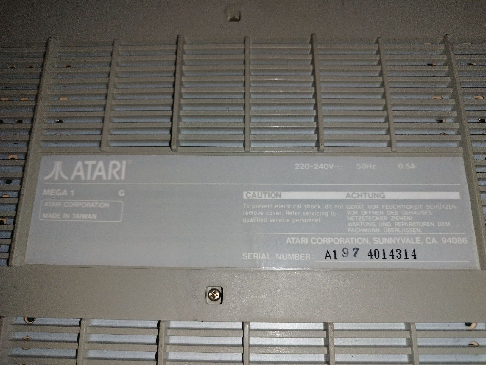 Atari PCs: Atari Mega 1 base unit – D'occasion à Domdidier par look80486 1