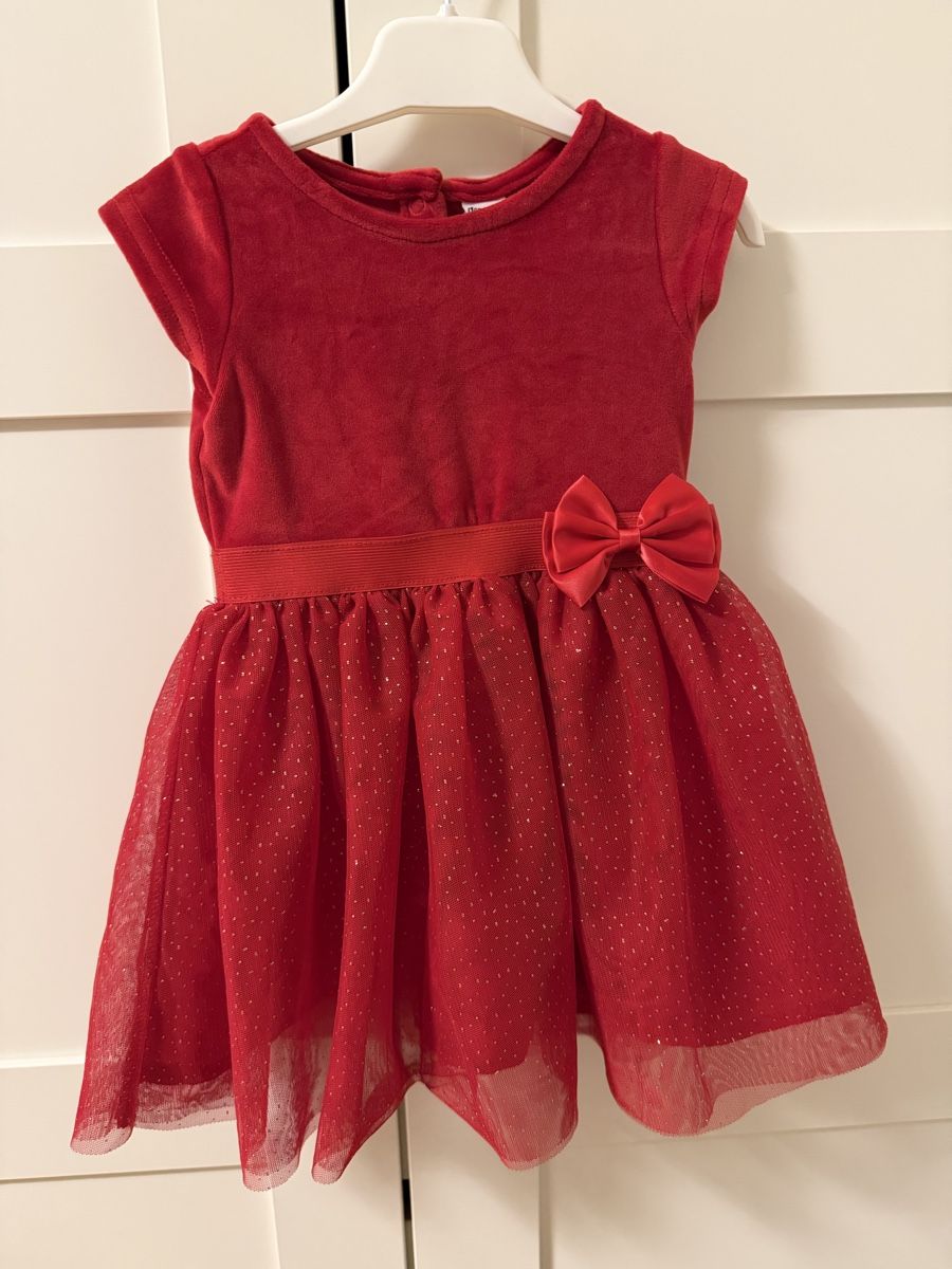 Vestiti & Gonne: Kinderkleid rot, Grösse 74, neuwertig – Nuovo (secondo la descrizione) da Regensdorf venduto da uns_qw8j