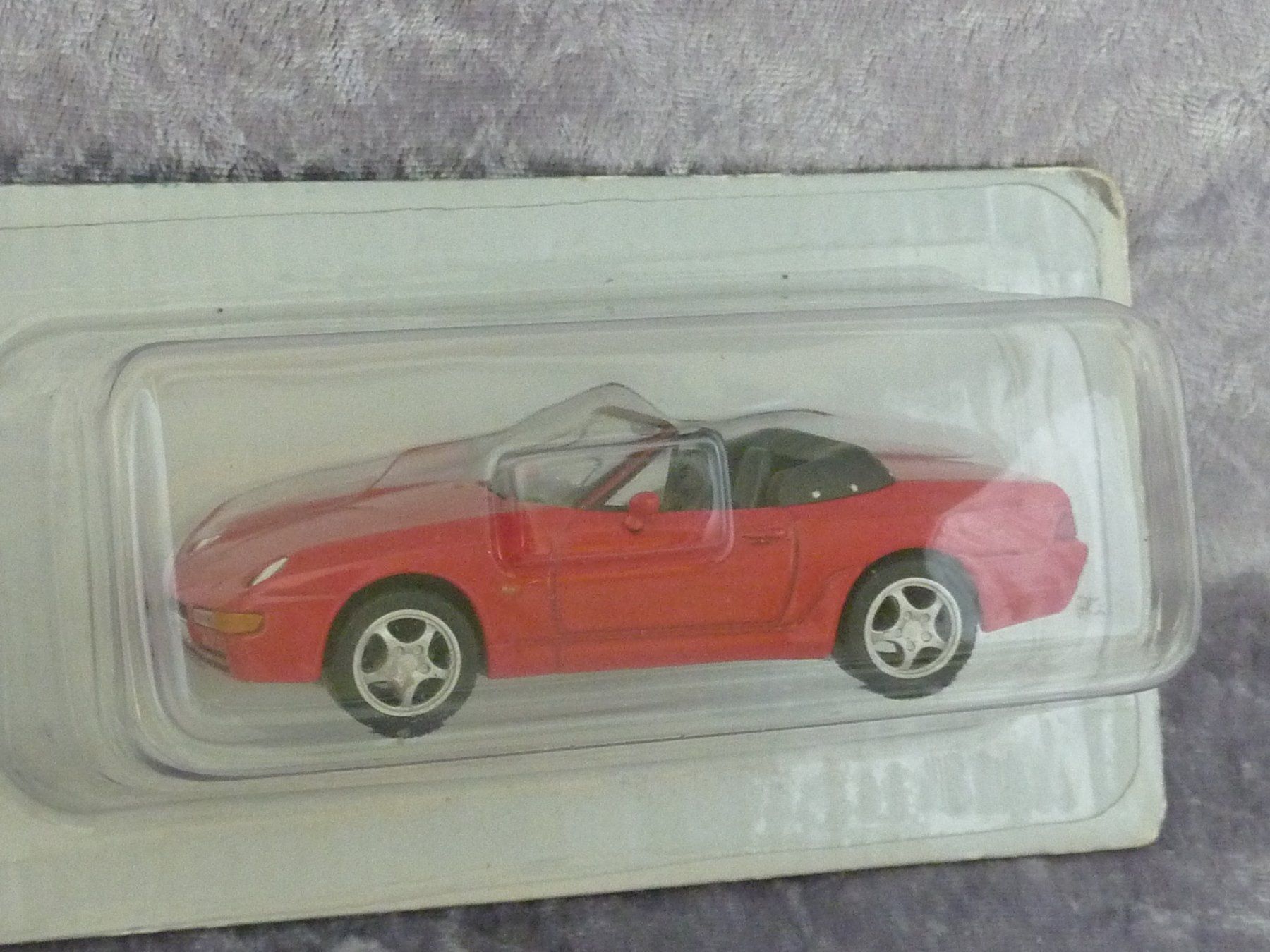 Porsche Modellini d'auto: Porsche 968  Cabriolet 1:43 – Nuovo e nell'imballaggio originale da Dürrenäsch venduto da modellautos4you