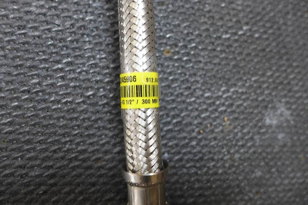 Rohre & Schläuche: Dusche GIS + Neoflex Druckschläuche – Gebraucht aus Frenkendorf von 3dt_wp8v 1