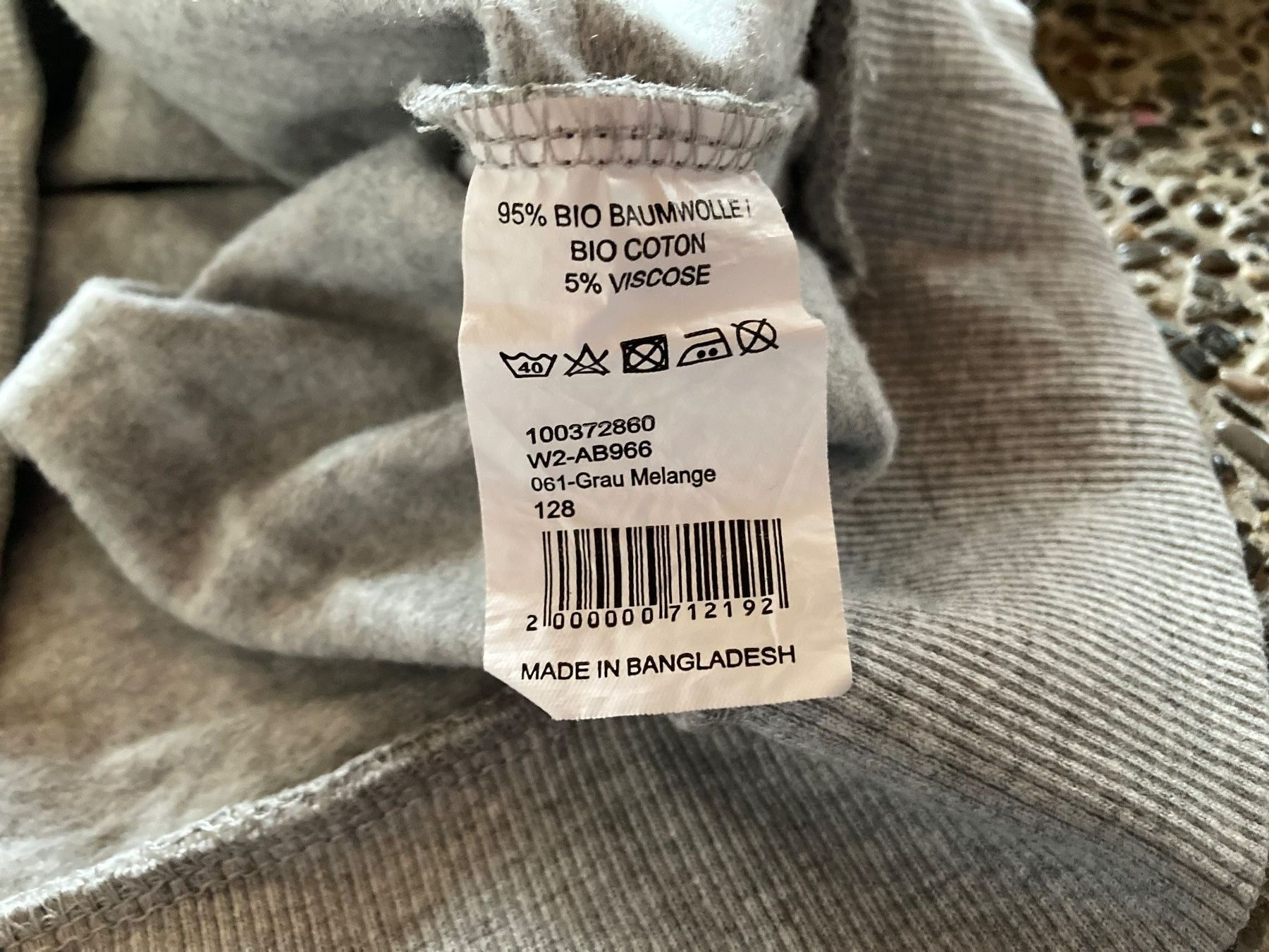 Manor Maglioni & Felpe: Neu Pullover, Wild Camping, von Manor Gr. 128 – Nuovo (secondo la descrizione) da Aetingen venduto da Nadinsky 1