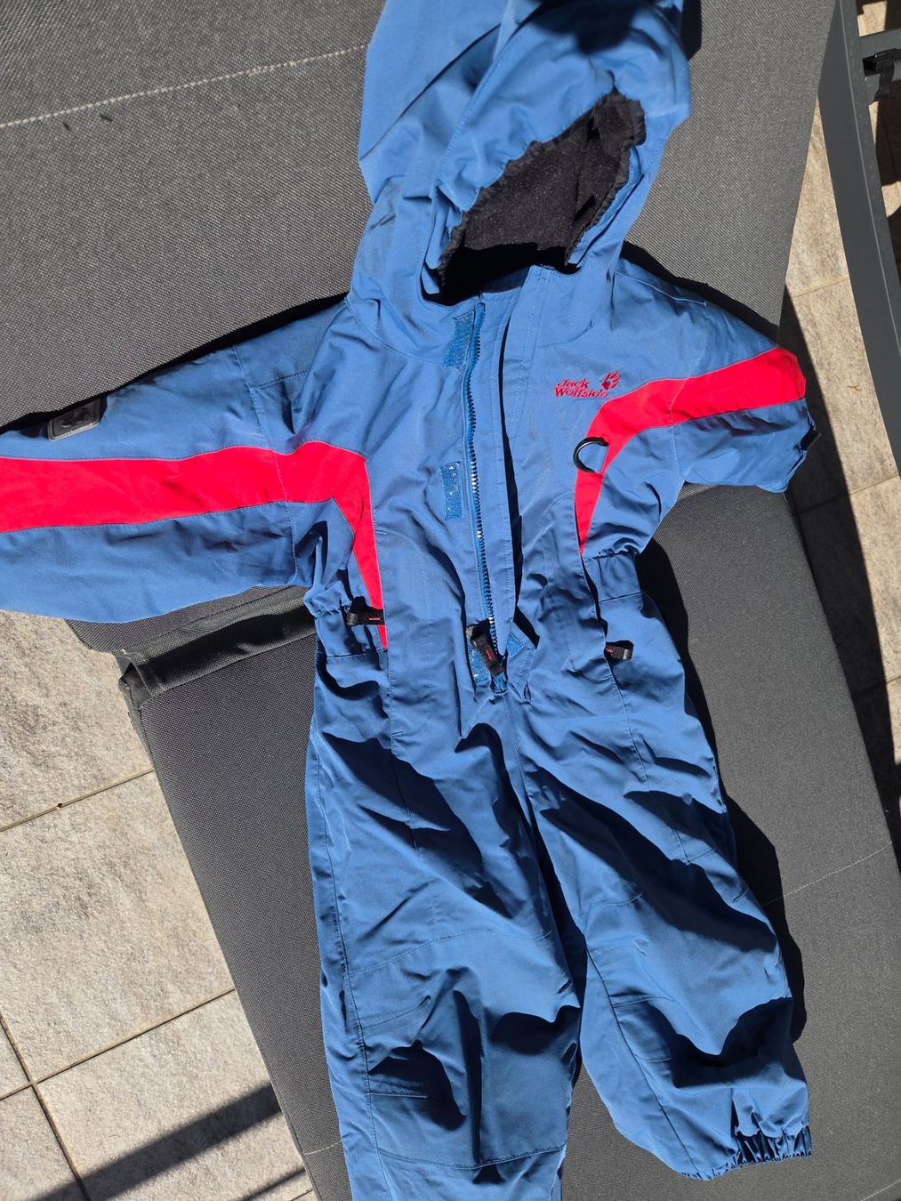 Completi: Jack Wolfskin Schneeanzug – Usato da Spiez venduto da SmackThat