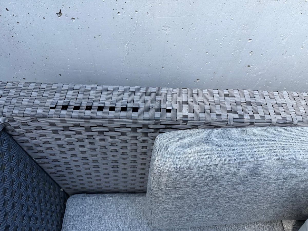 Sofas: Outdoor Lounge Sofa Rattan grau – modular & bequem – Gebraucht aus Schindellegi von tbig 2
