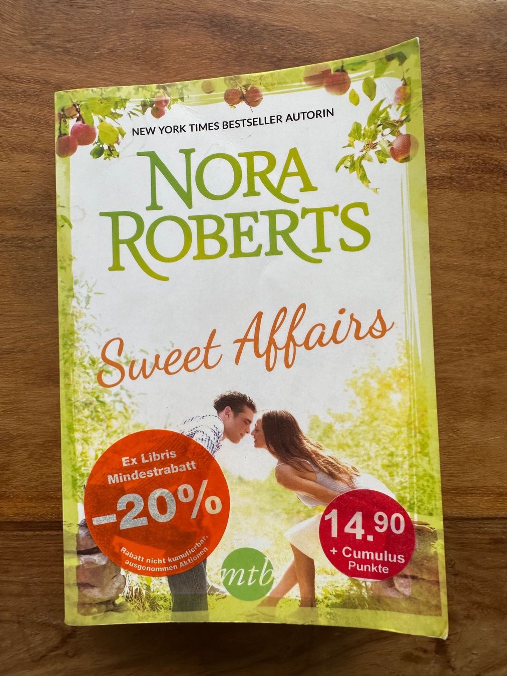 Libri: Nora Roberts - Sweet Affairs – Usato da Horgen venduto da flyingpenguin2000