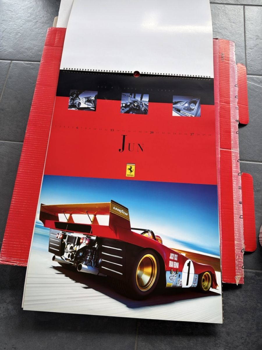 Ferrari Calendari: Original Ferrari Kalender aus 2004 – Usato da Wolfwil venduto da Rolex1 5