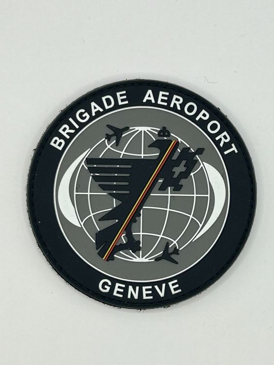 Kapo Genf Brigade Aeroport PVC (Gebraucht) in Schaan für CHF 19 – mit ...