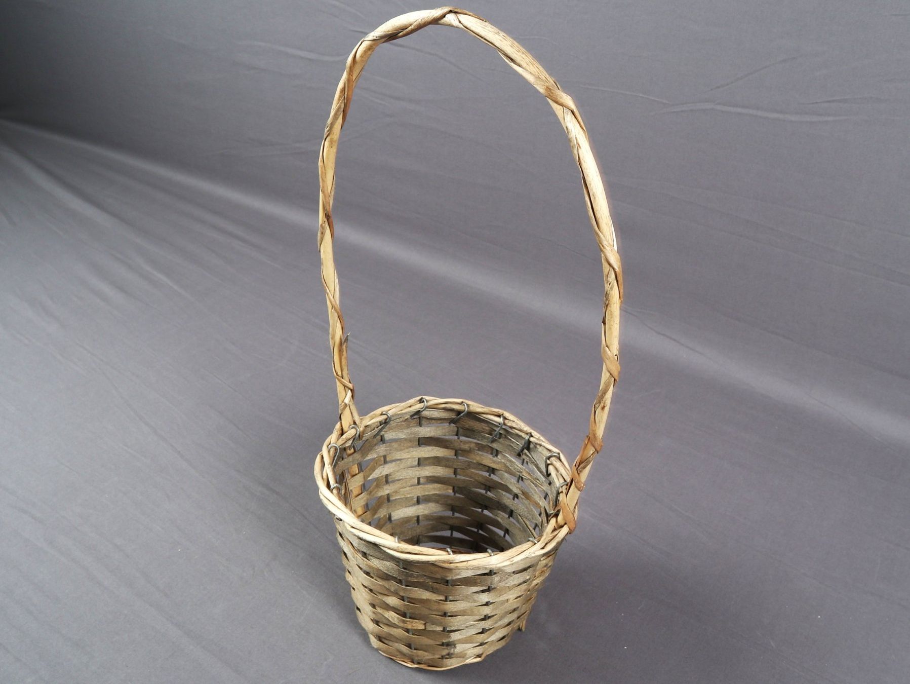 Toutes les décorations: BLUMENKORB – D'occasion à Steinen par Restwert_Steinen 1