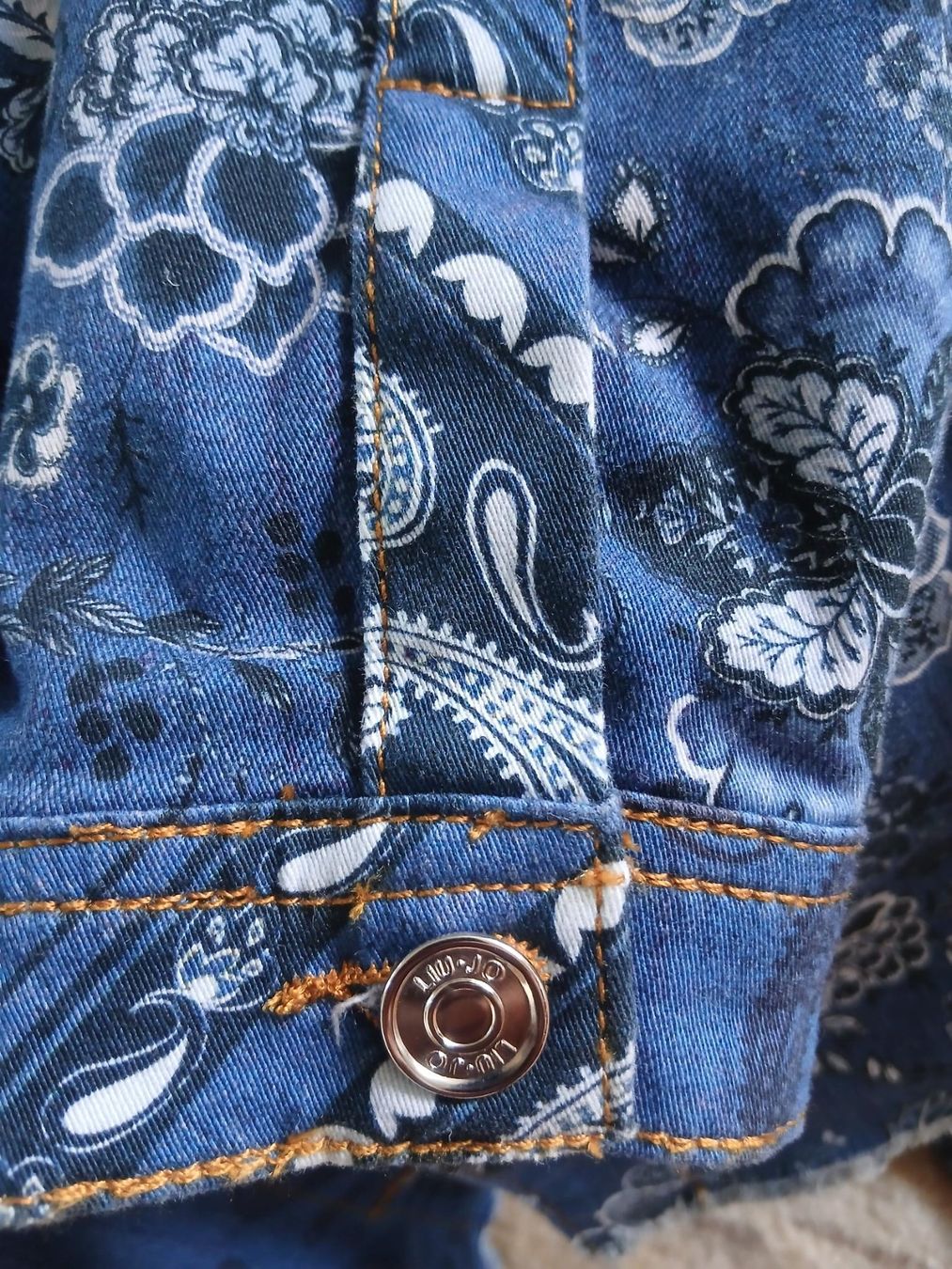 Liu Jo Giacche: Original Liu Jo Jeans-Jacke – Nuovo (secondo la descrizione) da Würenlos venduto da Esmeralda74 5