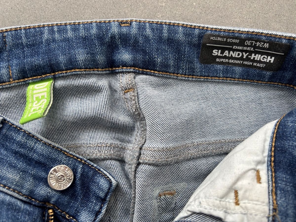 Diesel Jeans: Diesel Jeans 24/30 – Usato da Rütihof venduto da ALAFC 2