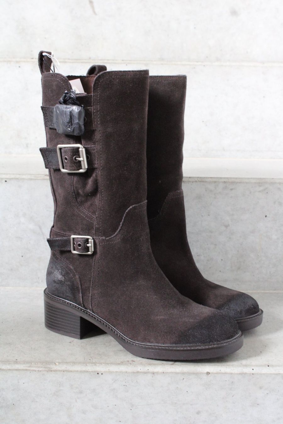Zara Scarpe da donna: NEW Zara Buckled Split Suede Leather Boots – Nuovo e nell'imballaggio originale da St. Gallen venduto da look-twice